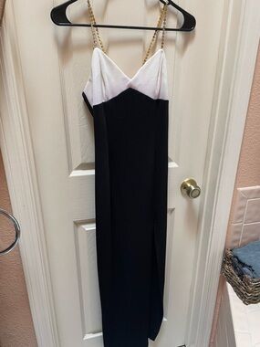 Vintage Roberta Bridal Black and White Strapless Gown